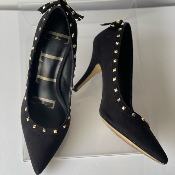 ELLE Women's Black Suede Pumps Heels Gold Studded Pointed Toe with Bow, Sz 8M - Picture 6 of 9